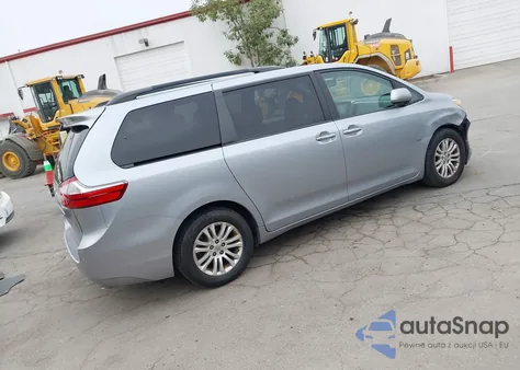 2015 Toyota Sienna Xle 8 Passenger из США, поврежденный, VIN 5TDYK3DC6FS537271